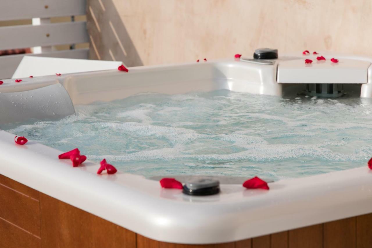 Jacuzzi Suite In The Heart Of Oldtown Réthymnon Extérieur photo