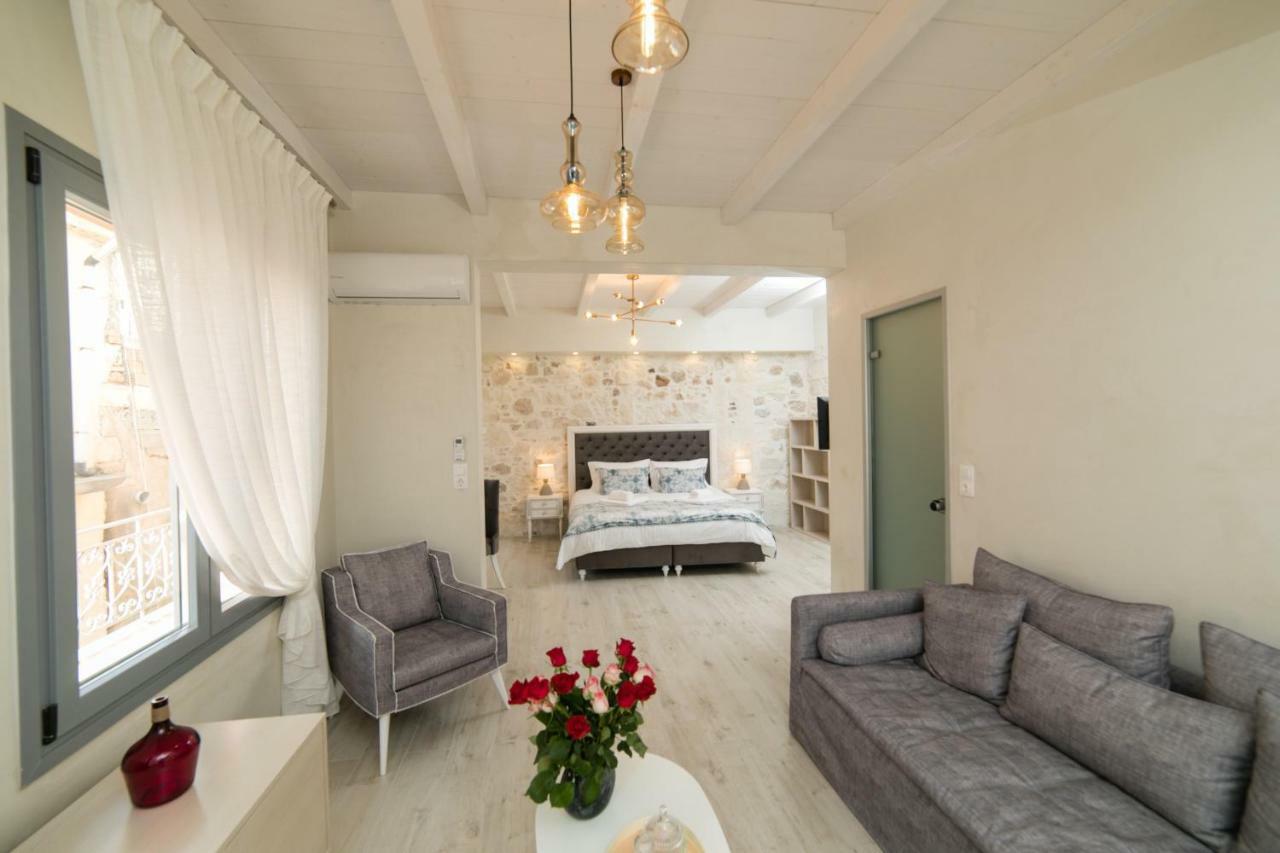 Jacuzzi Suite In The Heart Of Oldtown Réthymnon Extérieur photo
