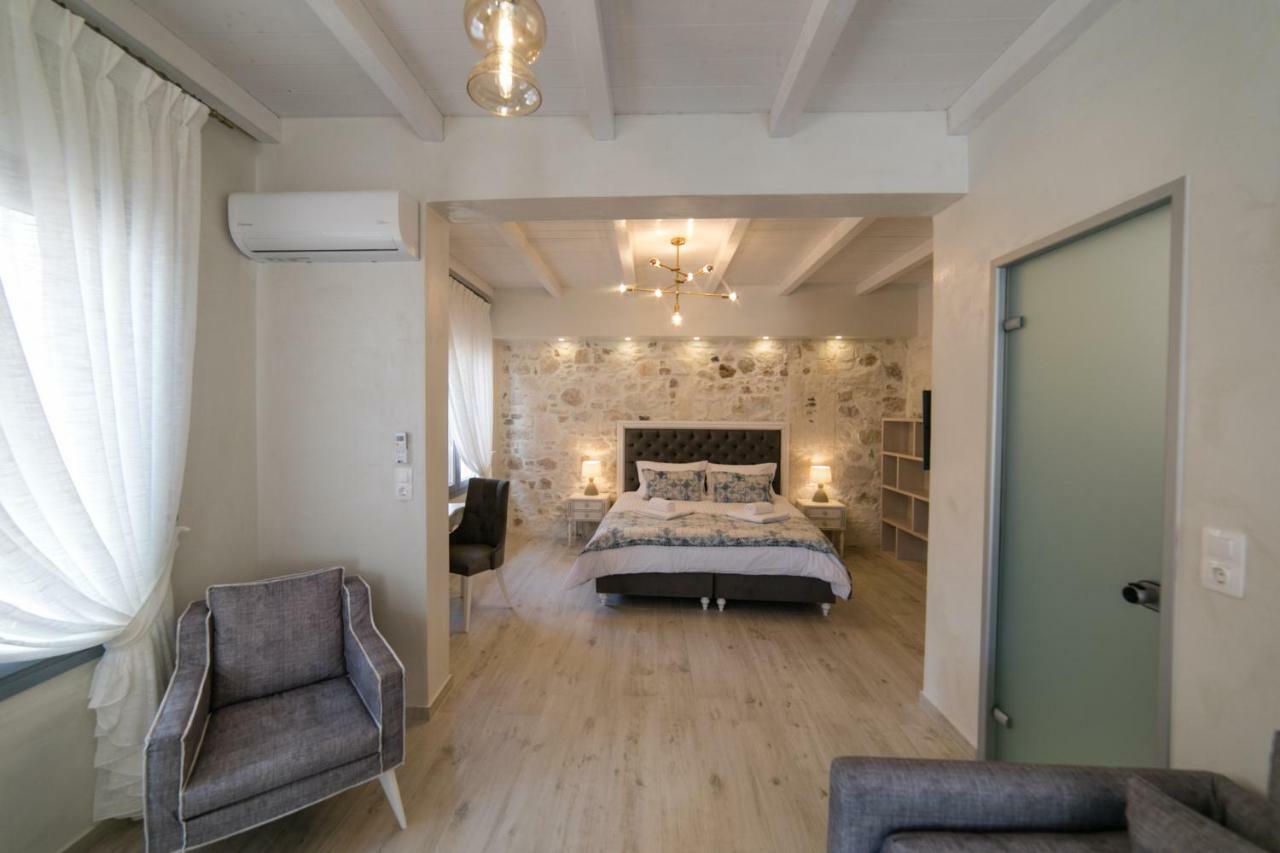 Jacuzzi Suite In The Heart Of Oldtown Réthymnon Extérieur photo