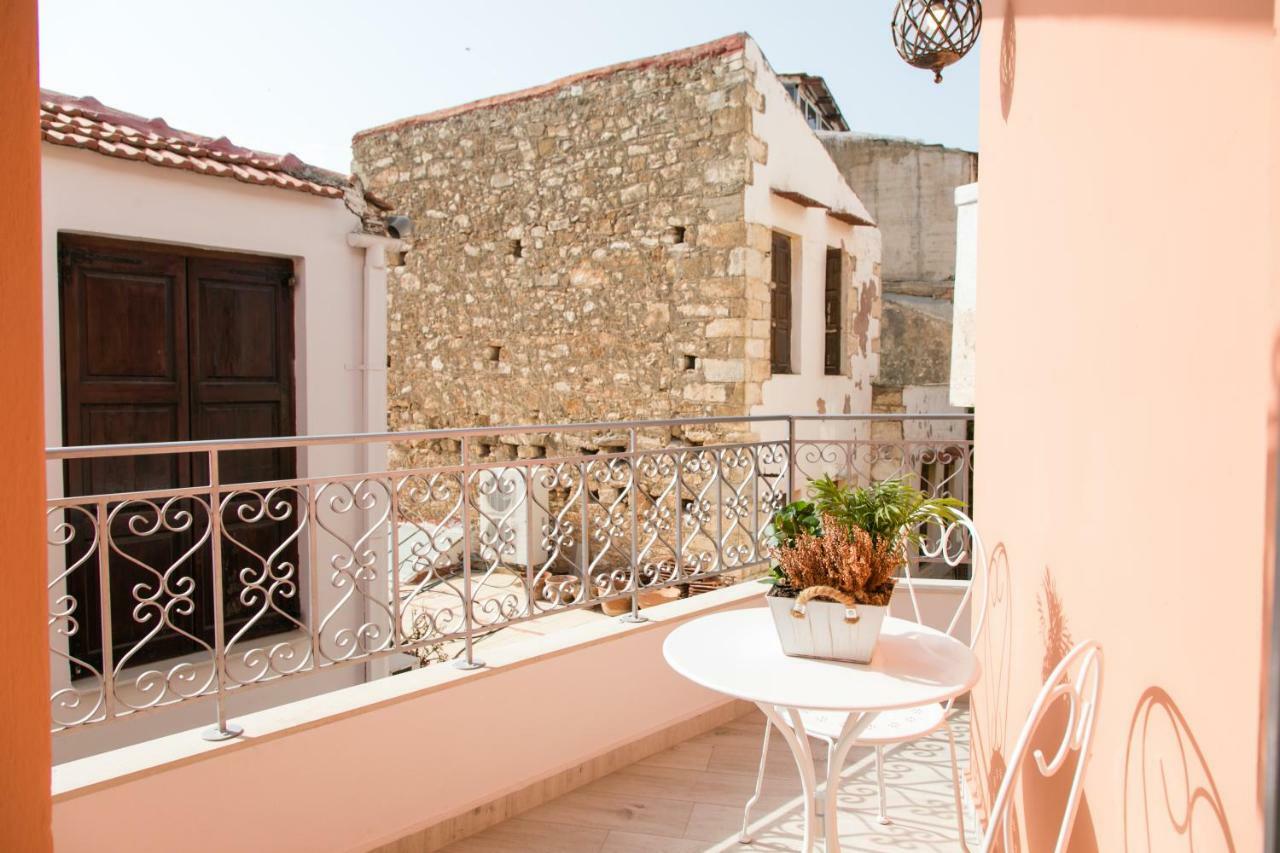 Jacuzzi Suite In The Heart Of Oldtown Réthymnon Extérieur photo